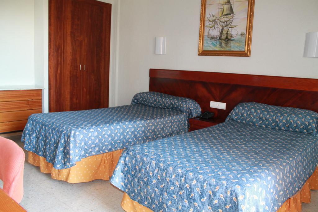 Hotel Calas Marina Бенідорм Екстер'єр фото